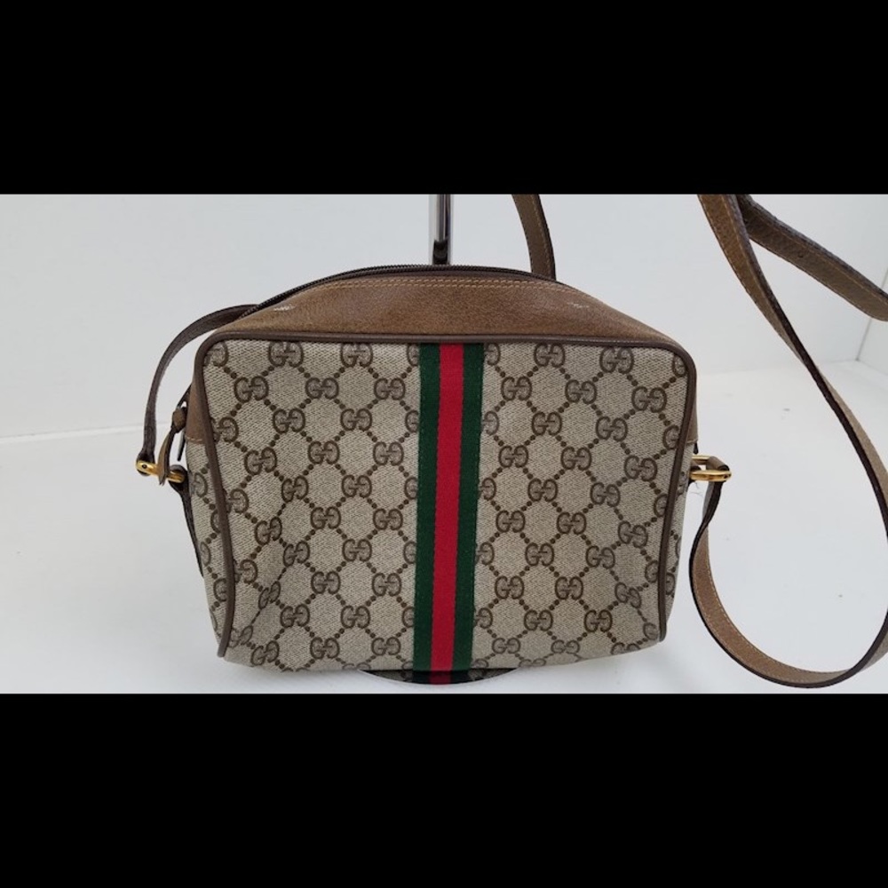 Authentic Vintage Gucci Sylvie Bag - Picture 7 of 11